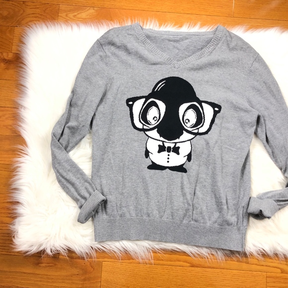 Adorable Penguin w/ Glasses & Bow Tie Sweater, S/M - Picture 4 of 6